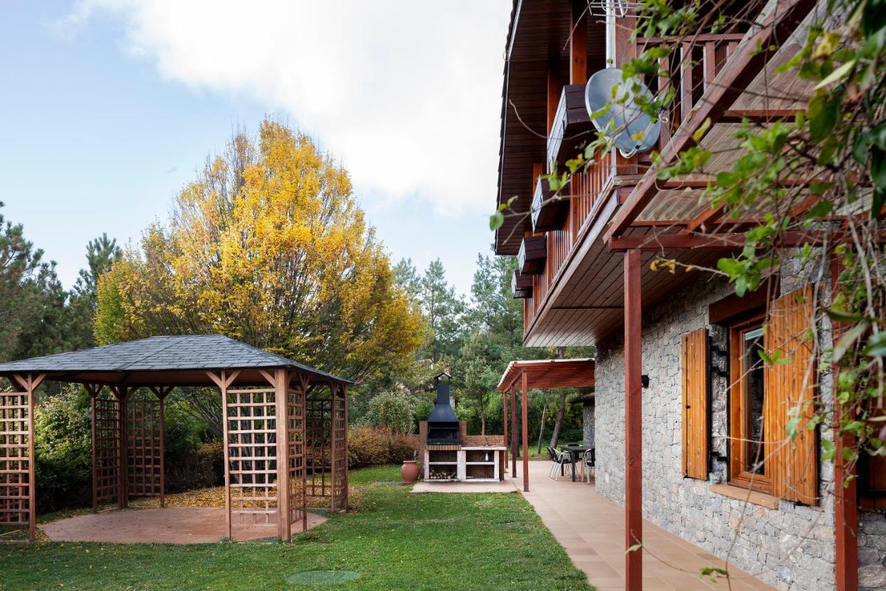 El Refugi De Les Basses Villa Campelles Exterior photo
